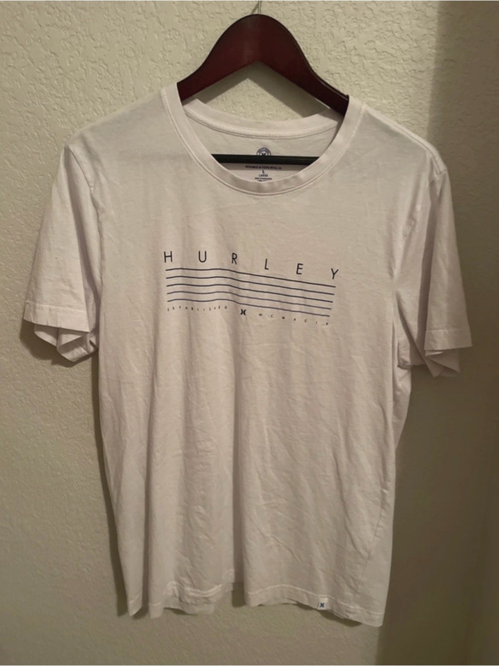Men’s Hurley T-shirt